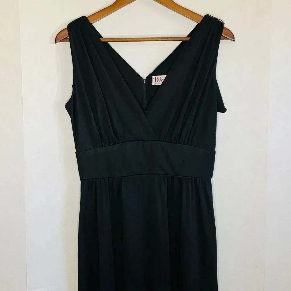 Vintage 70s R&K Knits Women's Gown - Maxi Black Pleated Formal Party Dress
